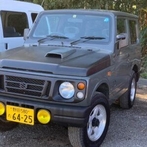 Suzuki jeep